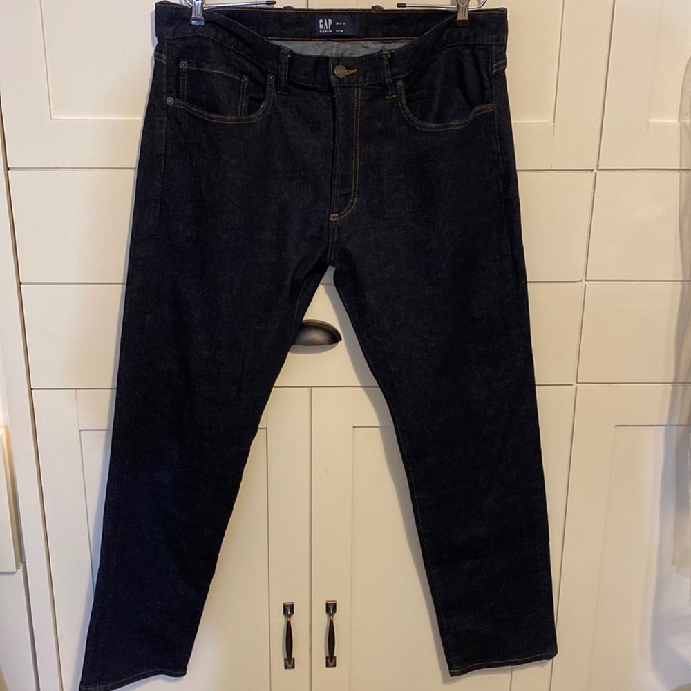 GAP Slim Straight Rinsed Dark Wash Jeans 36x30